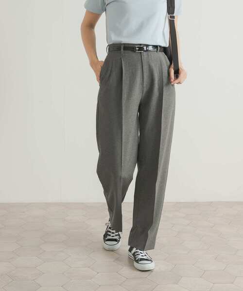 URBAN RESEARCH DOORS（アーバンリサーチドアーズ）の「『UR TECH DRYLUXE』センタープレスパンツ（その他パンツ・レディース・カーキ/チャコールグレー・SMALL/MEDIUM）」の17枚目の写真