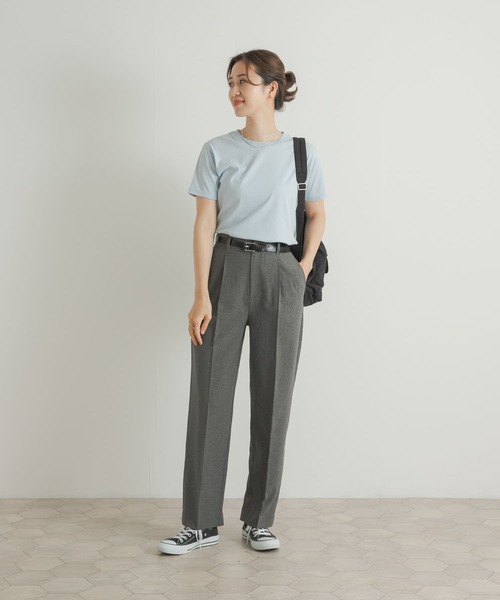 URBAN RESEARCH DOORS（アーバンリサーチドアーズ）の「『UR TECH DRYLUXE』センタープレスパンツ（その他パンツ・レディース・カーキ/チャコールグレー・SMALL/MEDIUM）」の22枚目の写真