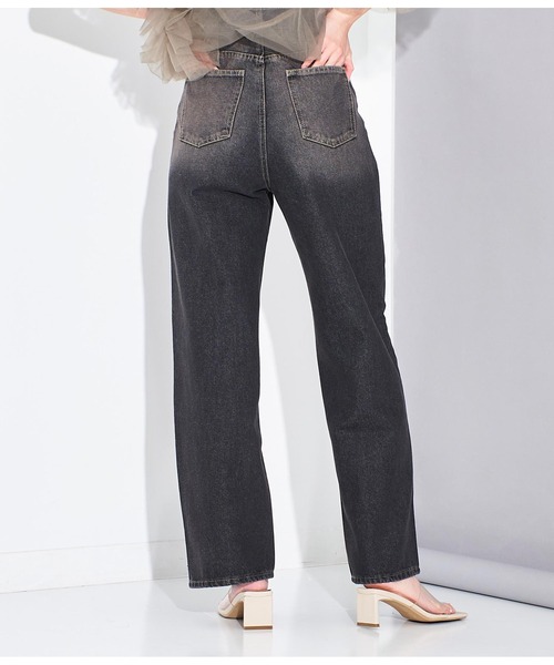 Settimissimo（セッティミッシモ）の「オーバーダイ ストレート デニム（デニムパンツ・レディース・ネイビー/ブラック・M）」の6枚目の写真