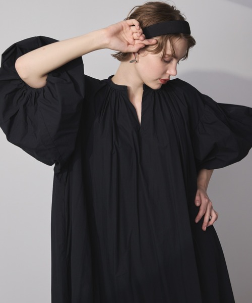 ハーフスリーブギャザーワンピース（ワンピース）｜PERNA（ペルナ）の