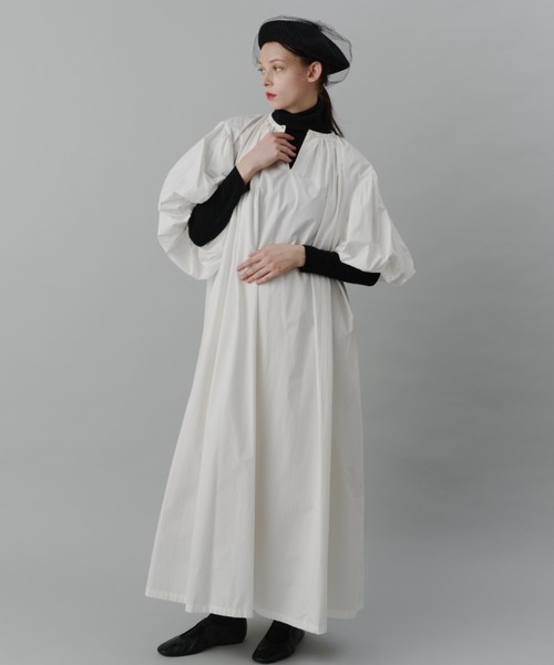 ハーフスリーブギャザーワンピース（ワンピース）｜PERNA（ペルナ）の