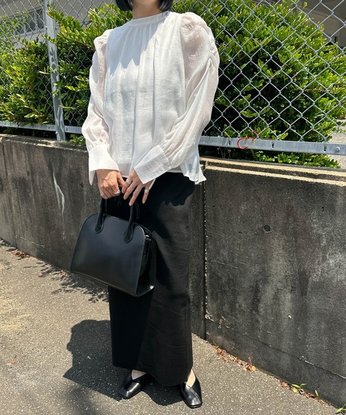 select MOCA（セレクトモカ）の「【セレモニー】前後2WAYボウタイシアーブラウス（シャツ/ブラウス・レディース・オフホワイト/ブラック/ベージュ・LARGE/MEDIUM）」の4枚目の写真