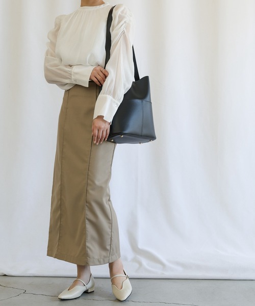 select MOCA（セレクトモカ）の「【セレモニー】前後2WAYボウタイシアーブラウス（シャツ/ブラウス・レディース・オフホワイト/ブラック/ベージュ・LARGE/MEDIUM）」の15枚目の写真