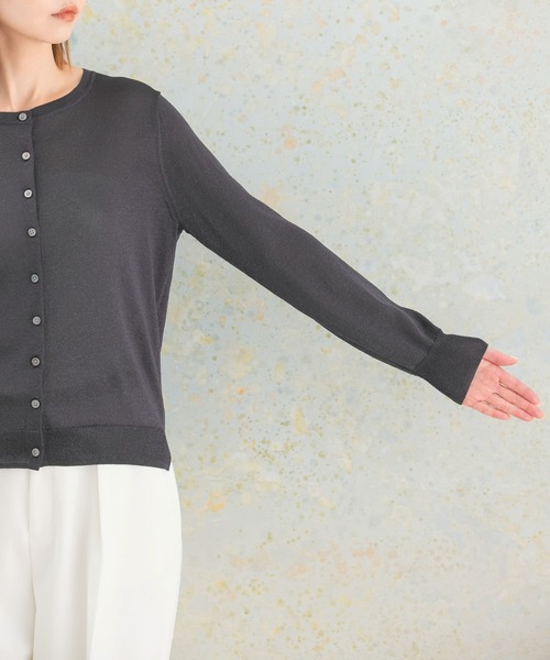 URBAN RESEARCH ROSSO WOMEN（アーバンリサーチ　ロッソ）の「ラメニットカーディガン（カーディガン/ボレロ・レディース・チャコールグレー/グレー系その他/ダークグレー/ベージュ系その他・FREE）」の20枚目の写真