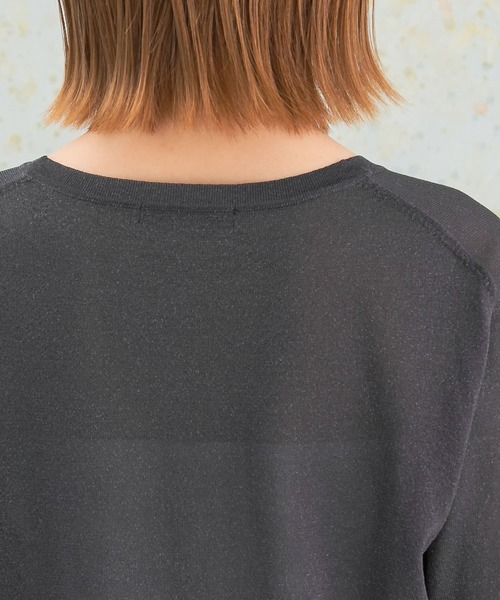 URBAN RESEARCH ROSSO WOMEN（アーバンリサーチ　ロッソ）の「ラメニットカーディガン（カーディガン/ボレロ・レディース・チャコールグレー/グレー系その他/ダークグレー/ベージュ系その他・FREE）」の16枚目の写真