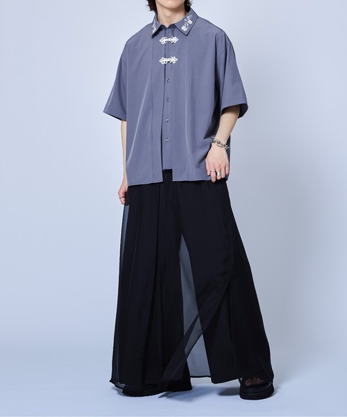 Ellno Loset（エルノロゼット）の「刺繍レイヤードチャイナシャツ（シャツ/ブラウス・メンズ・オフホワイト/ブラック/ブルーグレー・MEDIUM/LARGE/SMALL）」の14枚目の写真