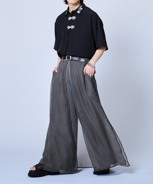 Ellno Loset（エルノロゼット）の「刺繍レイヤードチャイナシャツ（シャツ/ブラウス・メンズ・オフホワイト/ブラック/ブルーグレー・MEDIUM/LARGE/SMALL）」の6枚目の写真