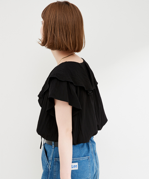 B.C STOCK（ベーセーストック）の「ラッフルカラー半袖ブラウス（シャツ/ブラウス・レディース・ホワイト/ブラック・FREE）」の10枚目の写真