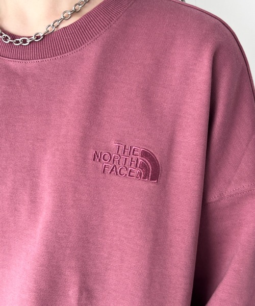 THE NORTH FACE(ザノースフェイス)の「国内未発売 THE NORTH FACE(ザ・ノースフェイス)/ワンポイント刺繍スウェット クルーネック 長袖トレーナー/GO-TO SWEATSHIRTS(スウェット・レディース・オートミール/ベージュ/グリーン/ブラック/ダークグレー/レッド/グレー・XL/L/M/XXL)」の9枚目の写真