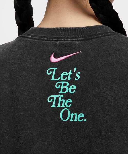 NIKE（ナイキ）の「ナイキ スポーツウェア エッセンシャル ウィメンズ Tシャツ / Nike Sportswear Essential Women's T-Shirt＜XS-2XL 展開＞（Tシャツ/カットソー・レディース・ブラック/クリーム・S/M/L/XL/XS/2XL）」の18枚目の写真