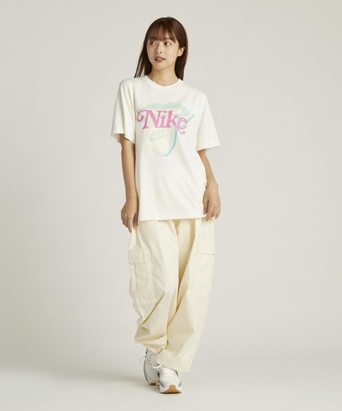 新品　タグ付き　NIKE  ナイキ　スポーツウェア　エッセンシャル NIKE（ナイキ）の「ナイキ スポーツウェア エッセンシャル