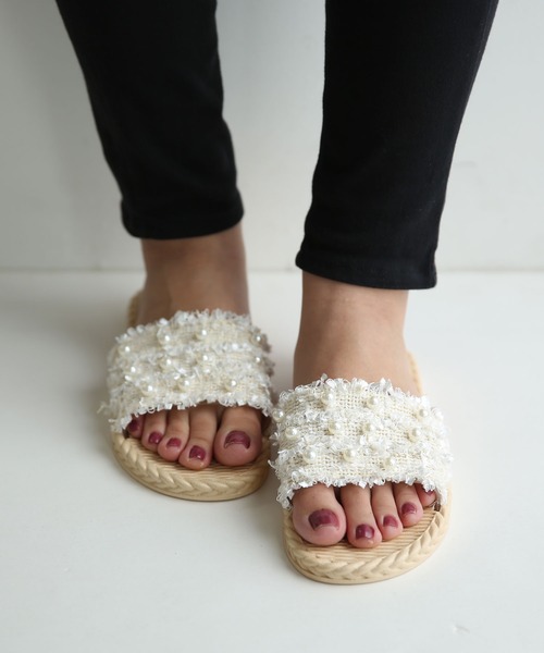 and it_(アンドイット)の「フラットサンダル(サンダル・レディース・ブラック/ベージュ系1/ベージュ系2・38/39/40/41/36/37)」の5枚目の写真