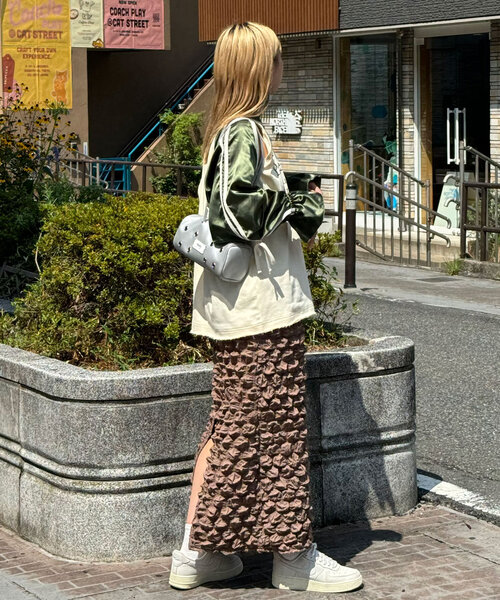 CIAOPANIC(チャオパニック)の「ぽこぽこシャーリングIラインスカート(スカート・レディース・ブラウン/ホワイト/アイボリー/ブラック・FREE)」の13枚目の写真