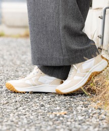 KEEN（キーン）の「KS86 / ケーエス エイティーシックス / レディース スニーカー（スニーカー）」