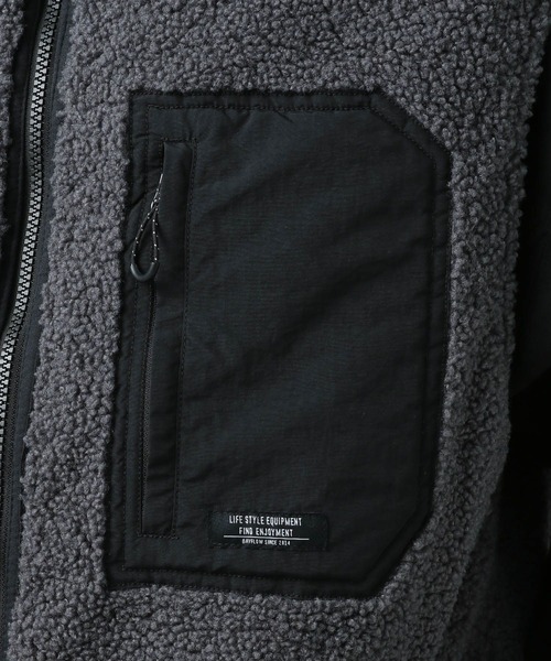 BAYFLOW(ベイフロー)の「リバーシブルナカワタボアベスト(ベスト・メンズ・オフホワイト/ブラック/アイボリー・MEDIUM/LARGE)」の20枚目の写真