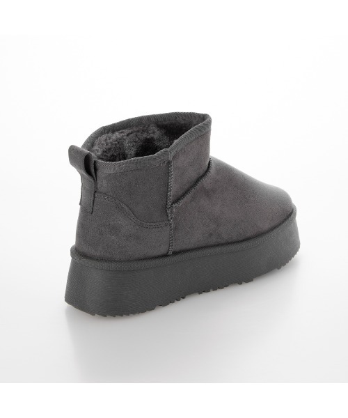 ing(イング)の「【WEB限定】ボリュームソールムートンブーツ(ブーツ・レディース・ブラック/ブラウン/グレー・23.5㎝/24.5cm)」の9枚目の写真