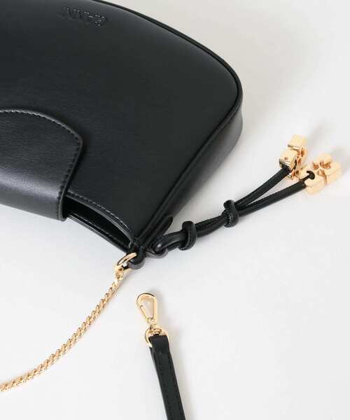 GANNI(ガニー)の「GANNI Mini Swing Crossbody(ハンドバッグ・レディース・ブラック・-)」の2枚目の写真