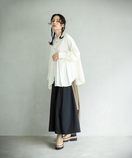 OSMOSIS（オズモーシス）の「バイカラータックコクーンスカート（スカート・レディース・ブラック/カーキ/ライトパープル・ONE SIZE）」の17枚目の写真