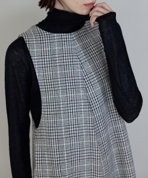 meilmada(メイルマダ)の「ソフトシアータートルネックニット(ニット/セーター・レディース・オフホワイト/グレー/ブラック・FREE)」の17枚目の写真