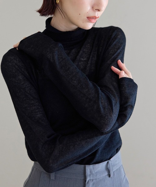 meilmada(メイルマダ)の「ソフトシアータートルネックニット(ニット/セーター・レディース・オフホワイト/グレー/ブラック・FREE)」の9枚目の写真