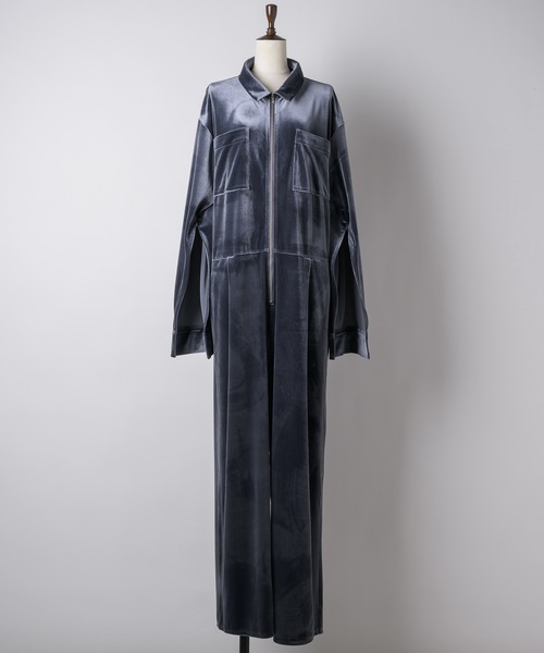 yae(ヤエ)の「Fastener slit velours jumpsuit / ファスナースリットベロアジャンプスーツ(つなぎ/オールインワン・レディース・カーキ/ブラック/グレー・36/38)」の18枚目の写真