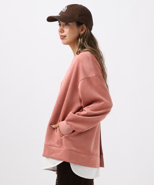 BAYFLOW（ベイフロー）の「フェイクスウェードレイヤードプルオーバー（スウェット・レディース・ピンク/モカ/パープル/アイボリー・FREE）」の4枚目の写真