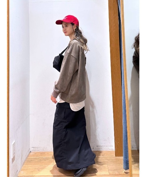 BAYFLOW（ベイフロー）の「フェイクスウェードレイヤードプルオーバー（スウェット・レディース・ピンク/モカ/パープル/アイボリー・FREE）」の8枚目の写真