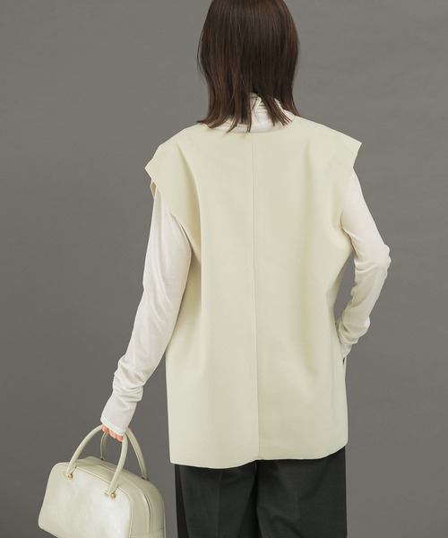 URBAN RESEARCH ROSSO WOMEN（アーバンリサーチ　ロッソ）の「『WEB限定』メルトンVネックベスト（ベスト・レディース・アイボリー/ブラック・FREE）」の9枚目の写真