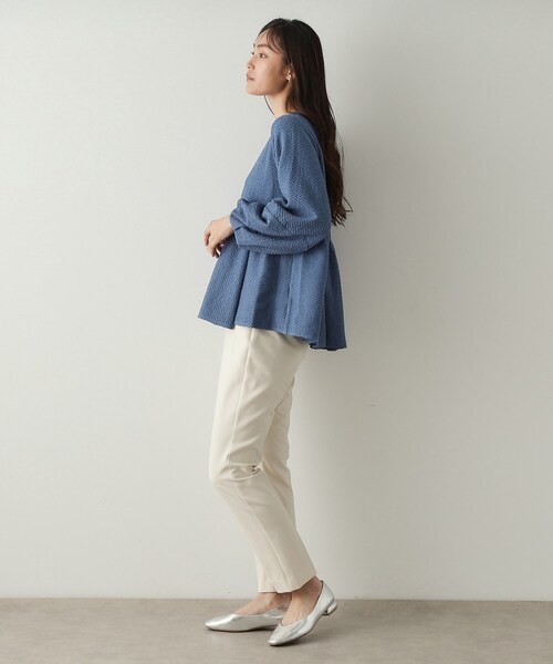 OPAQUE.CLIP（オペークドットクリップ）の「◆ふくれジャカードペプラムブラウス【洗濯機洗い可】（シャツ/ブラウス・レディース・ブラック/ブルー/ホワイト・36/38/40/42）」の14枚目の写真