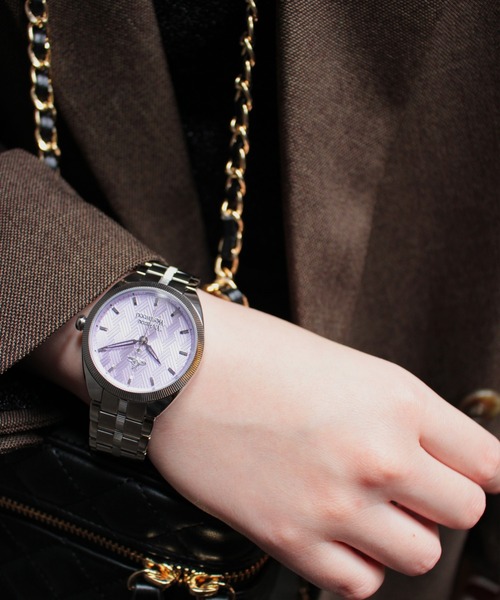 Vivienne Westwood（ヴィヴィアンウエストウッド）の「「Vivienne Westwood/ヴィヴィアン・ウエストウッド」ミューズ レディース クォーツ ウォッチ、パープルダイヤル&シルバーステンレススチールブレスレット（アナログ腕時計・レディース・シルバー系・37mm）」の12枚目の写真