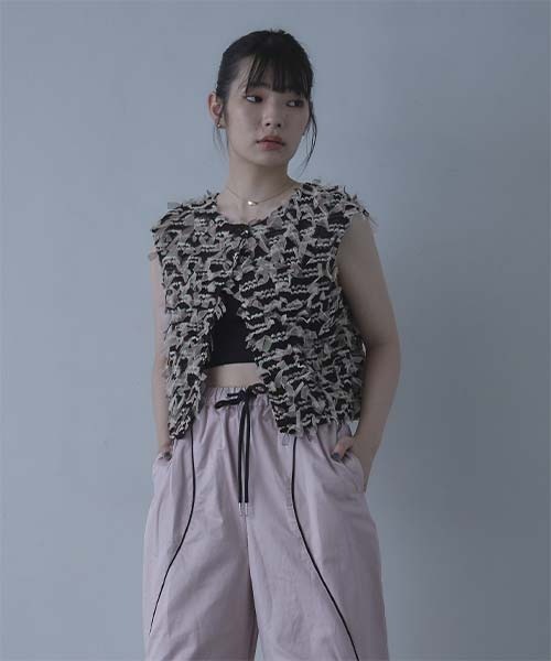 miette（ミエット）の「前後2wayチュールジャガードベスト（ベスト・レディース・ブラウン/ブラック/ブルー・FREE）」の22枚目の写真