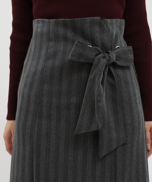 TRUDEA(トルディア)の「ウエストリボンスカート(スカート・レディース・チャコールグレー/ブラック・SMALL/MEDIUM)」の20枚目の写真