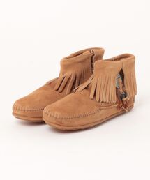 Minnetonka（ミネトンカ）の「【ミネトンカ MINNETONKA】ブーティー サイドジップ ブーツ CONCHO FEATHER SIDE ZIP BOOT レディース（ブーツ）」