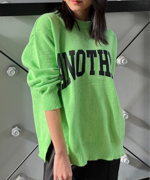 &soiree(アンドソワレ)の「【&soiree】カレッジロゴモヘアライクニットセーター(ニット/セーター・レディース・グリーン/ピンク/グレー/ベージュ・FREE)」の10枚目の写真