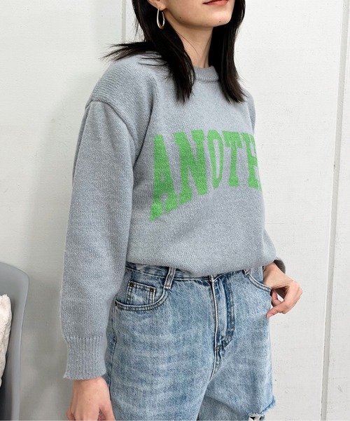 &soiree(アンドソワレ)の「【&soiree】カレッジロゴモヘアライクニットセーター(ニット/セーター・レディース・グリーン/ピンク/グレー/ベージュ・FREE)」の17枚目の写真