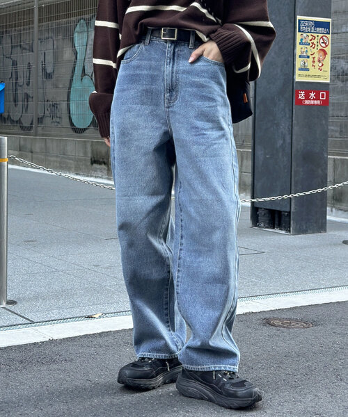 CPCM（シーピーシーエム）の「デニムバギーパンツ（デニムパンツ・レディース・ネイビー/ブルー/ブルー系その他・SMALL/MEDIUM）」の2枚目の写真