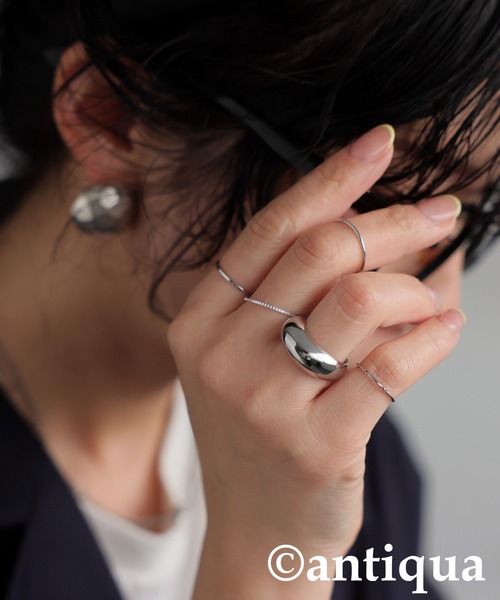 antiqua(アンティカ)の「5点セットリング(リング・レディース・ゴールド/シルバー・FREE)」の2枚目の写真