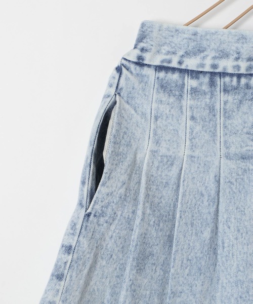 LOWRYS FARM（ローリーズファーム）の「デニムプリーツスカート　 289626（デニムスカート・キッズ・ケミカルウォッシュ・110cm/120cm/130cm/140cm/150cm）」の12枚目の写真