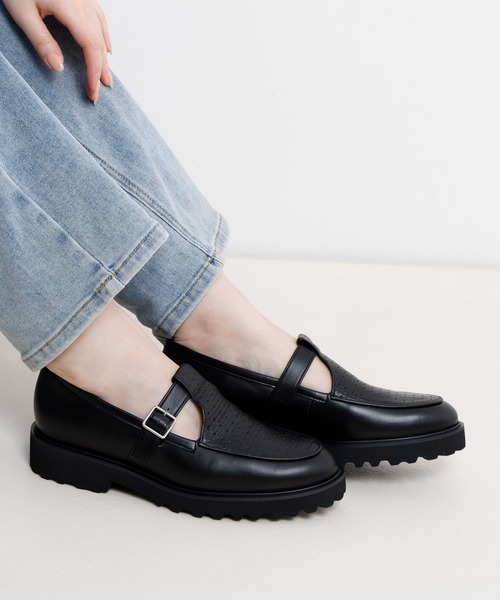 HIMIKO(ヒミコ)の「【Made in Japan】【HIMIKO】【撥水】Tストラップローファー/651107(ローファー・レディース・ブラック/アイボリー/シルバー・22.0cm/22.5cm/23.0cm/23.5cm/24.0cm/24.5cm/25.0cm/25.5cm/26.0cm)」の20枚目の写真
