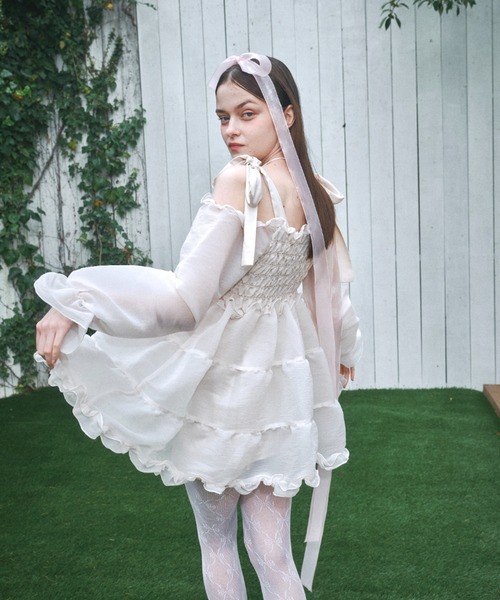 【完売品】Lovilyn ショルダーリボンアイドルワンピース ホワイト Mタグ付 ショルダーリボンアイドルワンピース（ワンピース）｜Lovilyn