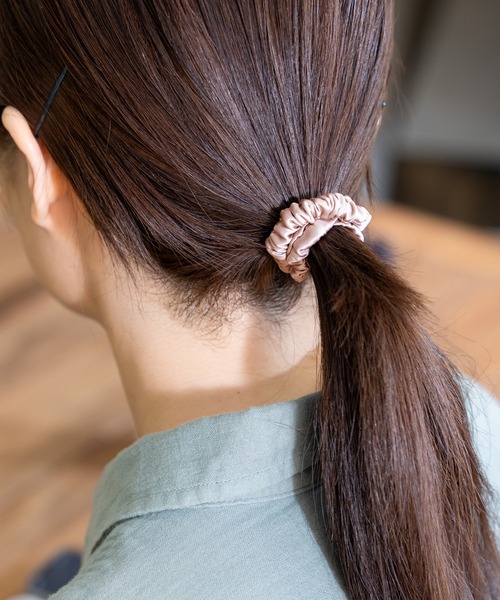 シルクヘアゴム（ヘアゴム）｜MKD.ZAKKA（エムケーディーザッカ）の