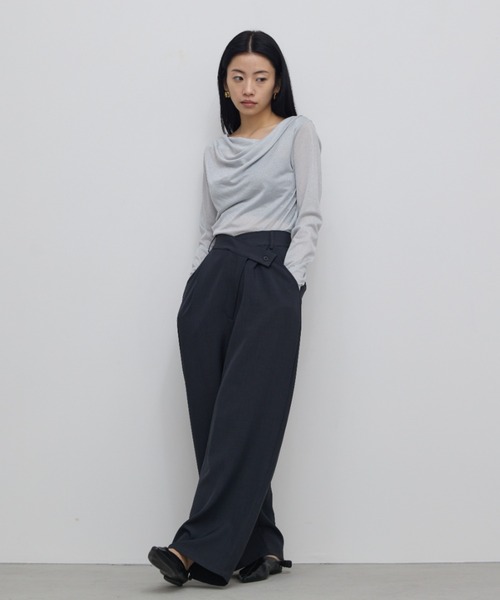 AIC.（エーアイシー）の「アシンメトリーデザインタックカーブパンツ（スラックス・レディース・ダークグレー/ブラウン/ベージュ・FREE）」の12枚目の写真