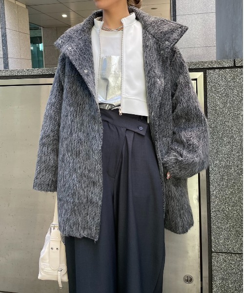 AIC.（エーアイシー）の「アシンメトリーデザインタックカーブパンツ（スラックス・レディース・ダークグレー/ブラウン/ベージュ・FREE）」の18枚目の写真