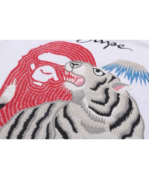 A BATHING APE(アベイシングエイプ)の「TIGER SOUVENIR TEE(Tシャツ/カットソー・メンズ・ブラック/ホワイト・XXX-LARGE/MEDIUM/LARGE/SMALL/X-LARGE/XX-LARGE)」の7枚目の写真