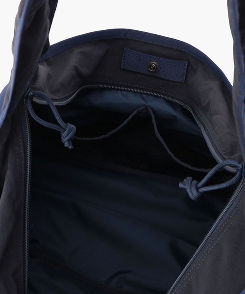 BRIEFING（ブリーフィング）の「BRIEFING/ブリーフィング HOBO BAG WIDE ワイドホーボーバッグ 2026年 夏 夏服（ショルダーバッグ・メンズ・ベージュ/チャコール/ネイビー/ブラック・FREE）」の15枚目の写真