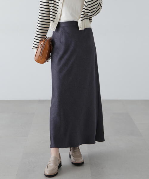 FREE'S MART(フリーズマート)の「◆ワッシャーサテンナロースカート(スカート・レディース・グレー/グリーン系その他/ホワイト・MEDIUM/SMALL)」の11枚目の写真