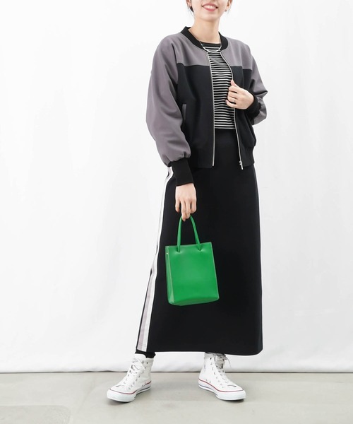 LUCA/LADY LUCK LUCA（ルカ/レディラックルカ）の「LC/LLL ラインタイトスカート（スカート・レディース・ブラック/カーキ/グレイッシュベージュ/アイボリー・FREE）」の6枚目の写真