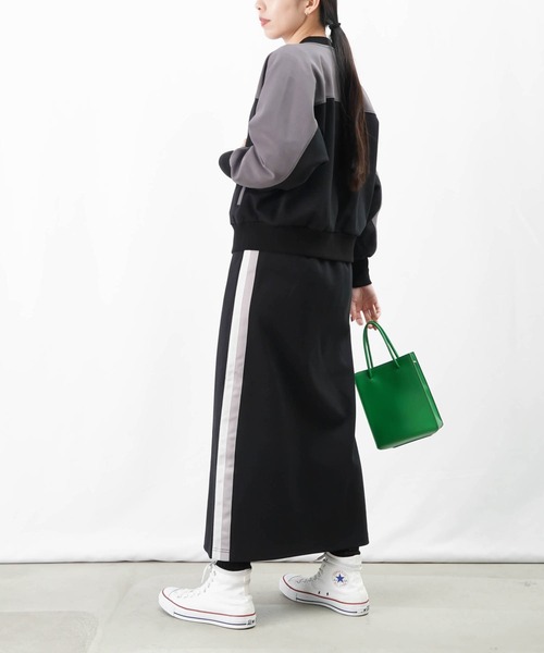 LUCA/LADY LUCK LUCA（ルカ/レディラックルカ）の「LC/LLL ラインタイトスカート（スカート・レディース・ブラック/カーキ/グレイッシュベージュ/アイボリー・FREE）」の7枚目の写真