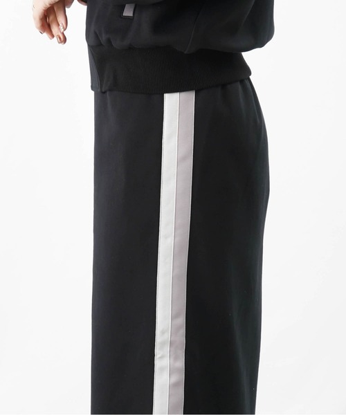 LUCA/LADY LUCK LUCA（ルカ/レディラックルカ）の「LC/LLL ラインタイトスカート（スカート・レディース・ブラック/カーキ/グレイッシュベージュ/アイボリー・FREE）」の17枚目の写真