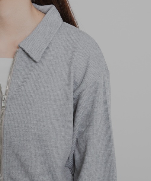 HALEY PESCA(ヘーリーペスカ)の「HALEY PESCA/ポロ襟付きショート丈 ダブルジップ ジャケット(カーディガン/ボレロ・レディース・グレー/ブラック/ホワイト・X-LARGE/LARGE/MEDIUM)」の17枚目の写真